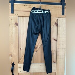 Aritzia Wilfred Free Daria Pants